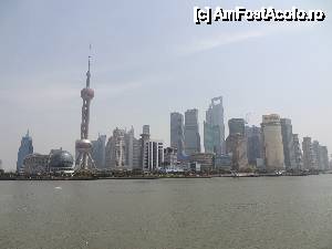 [P03] In Shanghai - Cartierul Pudong » foto by Marian Preda
 - 
<span class="allrVoted glyphicon glyphicon-heart hidden" id="av397848"></span>
<a class="m-l-10 hidden" id="sv397848" onclick="voting_Foto_DelVot(,397848,3501)" role="button">șterge vot <span class="glyphicon glyphicon-remove"></span></a>
<a id="v9397848" class=" c-red"  onclick="voting_Foto_SetVot(397848)" role="button"><span class="glyphicon glyphicon-heart-empty"></span> <b>LIKE</b> = Votează poza</a> <img class="hidden"  id="f397848W9" src="/imagini/loader.gif" border="0" /><span class="AjErrMes hidden" id="e397848ErM"></span>
