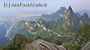 [P01] Muntii Tianmen » foto by elenaadina
 - 
<span class="allrVoted glyphicon glyphicon-heart hidden" id="av1505601"></span>
<a class="m-l-10 hidden" id="sv1505601" onclick="voting_Foto_DelVot(,1505601,3501)" role="button">șterge vot <span class="glyphicon glyphicon-remove"></span></a>
<a id="v91505601" class=" c-red"  onclick="voting_Foto_SetVot(1505601)" role="button"><span class="glyphicon glyphicon-heart-empty"></span> <b>LIKE</b> = Votează poza</a> <img class="hidden"  id="f1505601W9" src="/imagini/loader.gif" border="0" /><span class="AjErrMes hidden" id="e1505601ErM"></span>