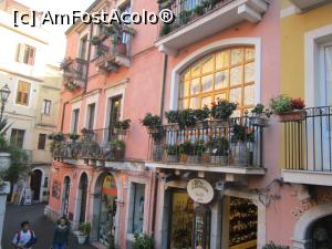 [P16] La plimbare pe Corso Umberto I - Taormina » foto by bica adriana
 - 
<span class="allrVoted glyphicon glyphicon-heart hidden" id="av921100"></span>
<a class="m-l-10 hidden" id="sv921100" onclick="voting_Foto_DelVot(,921100,3509)" role="button">șterge vot <span class="glyphicon glyphicon-remove"></span></a>
<a id="v9921100" class=" c-red"  onclick="voting_Foto_SetVot(921100)" role="button"><span class="glyphicon glyphicon-heart-empty"></span> <b>LIKE</b> = Votează poza</a> <img class="hidden"  id="f921100W9" src="/imagini/loader.gif" border="0" /><span class="AjErrMes hidden" id="e921100ErM"></span>