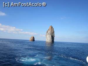[P25] Faraglioni » foto by bica adriana
 - 
<span class="allrVoted glyphicon glyphicon-heart hidden" id="av921109"></span>
<a class="m-l-10 hidden" id="sv921109" onclick="voting_Foto_DelVot(,921109,3509)" role="button">șterge vot <span class="glyphicon glyphicon-remove"></span></a>
<a id="v9921109" class=" c-red"  onclick="voting_Foto_SetVot(921109)" role="button"><span class="glyphicon glyphicon-heart-empty"></span> <b>LIKE</b> = Votează poza</a> <img class="hidden"  id="f921109W9" src="/imagini/loader.gif" border="0" /><span class="AjErrMes hidden" id="e921109ErM"></span>
