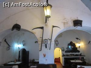 [P30] Uneltele expuse nu sunt din fier ci din piatra de roca vulcanica -Vulcano » foto by bica adriana
 - 
<span class="allrVoted glyphicon glyphicon-heart hidden" id="av921114"></span>
<a class="m-l-10 hidden" id="sv921114" onclick="voting_Foto_DelVot(,921114,3509)" role="button">șterge vot <span class="glyphicon glyphicon-remove"></span></a>
<a id="v9921114" class=" c-red"  onclick="voting_Foto_SetVot(921114)" role="button"><span class="glyphicon glyphicon-heart-empty"></span> <b>LIKE</b> = Votează poza</a> <img class="hidden"  id="f921114W9" src="/imagini/loader.gif" border="0" /><span class="AjErrMes hidden" id="e921114ErM"></span>