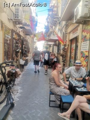 [P12] In oras  intalnesti multe strazi comerciale, lungi si inguste » foto by dorgo
 - 
<span class="allrVoted glyphicon glyphicon-heart hidden" id="av1508030"></span>
<a class="m-l-10 hidden" id="sv1508030" onclick="voting_Foto_DelVot(,1508030,3509)" role="button">șterge vot <span class="glyphicon glyphicon-remove"></span></a>
<a id="v91508030" class=" c-red"  onclick="voting_Foto_SetVot(1508030)" role="button"><span class="glyphicon glyphicon-heart-empty"></span> <b>LIKE</b> = Votează poza</a> <img class="hidden"  id="f1508030W9" src="/imagini/loader.gif" border="0" /><span class="AjErrMes hidden" id="e1508030ErM"></span>