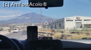 [P01] In drum spre vulcanul Etna. Ghidul montan 'Waze' e grozav » foto by dorgo
 - 
<span class="allrVoted glyphicon glyphicon-heart hidden" id="av1508472"></span>
<a class="m-l-10 hidden" id="sv1508472" onclick="voting_Foto_DelVot(,1508472,3509)" role="button">șterge vot <span class="glyphicon glyphicon-remove"></span></a>
<a id="v91508472" class=" c-red"  onclick="voting_Foto_SetVot(1508472)" role="button"><span class="glyphicon glyphicon-heart-empty"></span> <b>LIKE</b> = Votează poza</a> <img class="hidden"  id="f1508472W9" src="/imagini/loader.gif" border="0" /><span class="AjErrMes hidden" id="e1508472ErM"></span>