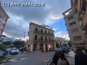 [P14] Cefalu-spre partea comercială » foto by Yersinia Pestis
 - 
<span class="allrVoted glyphicon glyphicon-heart hidden" id="av1515258"></span>
<a class="m-l-10 hidden" id="sv1515258" onclick="voting_Foto_DelVot(,1515258,3510)" role="button">șterge vot <span class="glyphicon glyphicon-remove"></span></a>
<a id="v91515258" class=" c-red"  onclick="voting_Foto_SetVot(1515258)" role="button"><span class="glyphicon glyphicon-heart-empty"></span> <b>LIKE</b> = Votează poza</a> <img class="hidden"  id="f1515258W9" src="/imagini/loader.gif" border="0" /><span class="AjErrMes hidden" id="e1515258ErM"></span>