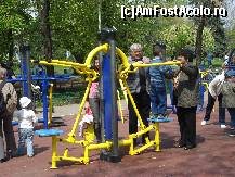 [P06] Un aparat 'meserias' atat pt. copii cat si pt. cine doreste, din Parcul Circului » foto by ileanaxperta*
 - 
<span class="allrVoted glyphicon glyphicon-heart hidden" id="av67507"></span>
<a class="m-l-10 hidden" id="sv67507" onclick="voting_Foto_DelVot(,67507,3511)" role="button">șterge vot <span class="glyphicon glyphicon-remove"></span></a>
<a id="v967507" class=" c-red"  onclick="voting_Foto_SetVot(67507)" role="button"><span class="glyphicon glyphicon-heart-empty"></span> <b>LIKE</b> = Votează poza</a> <img class="hidden"  id="f67507W9" src="/imagini/loader.gif" border="0" /><span class="AjErrMes hidden" id="e67507ErM"></span>