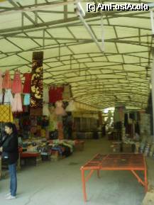 [P01] Complexul comercial Europa - mare saracie... si mizerie » foto by Maria Smeu
 - 
<span class="allrVoted glyphicon glyphicon-heart hidden" id="av73402"></span>
<a class="m-l-10 hidden" id="sv73402" onclick="voting_Foto_DelVot(,73402,3511)" role="button">șterge vot <span class="glyphicon glyphicon-remove"></span></a>
<a id="v973402" class=" c-red"  onclick="voting_Foto_SetVot(73402)" role="button"><span class="glyphicon glyphicon-heart-empty"></span> <b>LIKE</b> = Votează poza</a> <img class="hidden"  id="f73402W9" src="/imagini/loader.gif" border="0" /><span class="AjErrMes hidden" id="e73402ErM"></span>