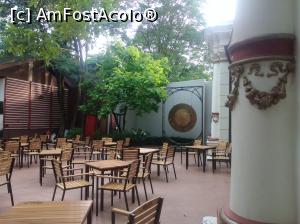 [P55] Terasa Palatului Bragadiru » foto by Mioritik
 - 
<span class="allrVoted glyphicon glyphicon-heart hidden" id="av1365138"></span>
<a class="m-l-10 hidden" id="sv1365138" onclick="voting_Foto_DelVot(,1365138,3511)" role="button">șterge vot <span class="glyphicon glyphicon-remove"></span></a>
<a id="v91365138" class=" c-red"  onclick="voting_Foto_SetVot(1365138)" role="button"><span class="glyphicon glyphicon-heart-empty"></span> <b>LIKE</b> = Votează poza</a> <img class="hidden"  id="f1365138W9" src="/imagini/loader.gif" border="0" /><span class="AjErrMes hidden" id="e1365138ErM"></span>