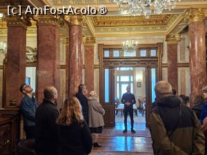 [P15] București, Palatul Ghica Victoria, Holul de la etaj cu coloane » foto by mprofeanu
 - 
<span class="allrVoted glyphicon glyphicon-heart hidden" id="av1549528"></span>
<a class="m-l-10 hidden" id="sv1549528" onclick="voting_Foto_DelVot(,1549528,3511)" role="button">șterge vot <span class="glyphicon glyphicon-remove"></span></a>
<a id="v91549528" class=" c-red"  onclick="voting_Foto_SetVot(1549528)" role="button"><span class="glyphicon glyphicon-heart-empty"></span> <b>LIKE</b> = Votează poza</a> <img class="hidden"  id="f1549528W9" src="/imagini/loader.gif" border="0" /><span class="AjErrMes hidden" id="e1549528ErM"></span>