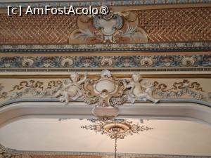 [P20] București, Palatul Ghica Victoria, Salonul de altă dată, Sală de evenimente azi, detaliu de pe tavan » foto by mprofeanu
 - 
<span class="allrVoted glyphicon glyphicon-heart hidden" id="av1549533"></span>
<a class="m-l-10 hidden" id="sv1549533" onclick="voting_Foto_DelVot(,1549533,3511)" role="button">șterge vot <span class="glyphicon glyphicon-remove"></span></a>
<a id="v91549533" class=" c-red"  onclick="voting_Foto_SetVot(1549533)" role="button"><span class="glyphicon glyphicon-heart-empty"></span> <b>LIKE</b> = Votează poza</a> <img class="hidden"  id="f1549533W9" src="/imagini/loader.gif" border="0" /><span class="AjErrMes hidden" id="e1549533ErM"></span>