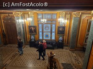 [P47] București, Palatul Ghica Victoria, Holul de la parter pozat de sus de pe scară » foto by mprofeanu
 - 
<span class="allrVoted glyphicon glyphicon-heart hidden" id="av1549560"></span>
<a class="m-l-10 hidden" id="sv1549560" onclick="voting_Foto_DelVot(,1549560,3511)" role="button">șterge vot <span class="glyphicon glyphicon-remove"></span></a>
<a id="v91549560" class=" c-red"  onclick="voting_Foto_SetVot(1549560)" role="button"><span class="glyphicon glyphicon-heart-empty"></span> <b>LIKE</b> = Votează poza</a> <img class="hidden"  id="f1549560W9" src="/imagini/loader.gif" border="0" /><span class="AjErrMes hidden" id="e1549560ErM"></span>