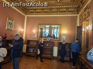 [P54] București, Palatul Ghica Victoria, cameră de la parter » foto by mprofeanu
 - 
<span class="allrVoted glyphicon glyphicon-heart hidden" id="av1549567"></span>
<a class="m-l-10 hidden" id="sv1549567" onclick="voting_Foto_DelVot(,1549567,3511)" role="button">șterge vot <span class="glyphicon glyphicon-remove"></span></a>
<a id="v91549567" class=" c-red"  onclick="voting_Foto_SetVot(1549567)" role="button"><span class="glyphicon glyphicon-heart-empty"></span> <b>LIKE</b> = Votează poza</a> <img class="hidden"  id="f1549567W9" src="/imagini/loader.gif" border="0" /><span class="AjErrMes hidden" id="e1549567ErM"></span>