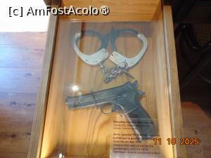 [P50] muzeul Jandarmeriei Nationala » foto by Yolanda
 - 
<span class="allrVoted glyphicon glyphicon-heart hidden" id="av1502865"></span>
<a class="m-l-10 hidden" id="sv1502865" onclick="voting_Foto_DelVot(,1502865,3521)" role="button">șterge vot <span class="glyphicon glyphicon-remove"></span></a>
<a id="v91502865" class=" c-red"  onclick="voting_Foto_SetVot(1502865)" role="button"><span class="glyphicon glyphicon-heart-empty"></span> <b>LIKE</b> = Votează poza</a> <img class="hidden"  id="f1502865W9" src="/imagini/loader.gif" border="0" /><span class="AjErrMes hidden" id="e1502865ErM"></span>