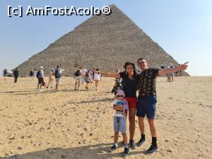 [P08] Piramida lui Keops » foto by Roxana Sirbu
 - 
<span class="allrVoted glyphicon glyphicon-heart hidden" id="av1258922"></span>
<a class="m-l-10 hidden" id="sv1258922" onclick="voting_Foto_DelVot(,1258922,3529)" role="button">șterge vot <span class="glyphicon glyphicon-remove"></span></a>
<a id="v91258922" class=" c-red"  onclick="voting_Foto_SetVot(1258922)" role="button"><span class="glyphicon glyphicon-heart-empty"></span> <b>LIKE</b> = Votează poza</a> <img class="hidden"  id="f1258922W9" src="/imagini/loader.gif" border="0" /><span class="AjErrMes hidden" id="e1258922ErM"></span>