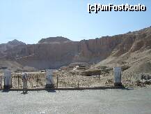 [P18] Templul Reginei Hatshepsut » foto by artistul_18
 - 
<span class="allrVoted glyphicon glyphicon-heart hidden" id="av156911"></span>
<a class="m-l-10 hidden" id="sv156911" onclick="voting_Foto_DelVot(,156911,3529)" role="button">șterge vot <span class="glyphicon glyphicon-remove"></span></a>
<a id="v9156911" class=" c-red"  onclick="voting_Foto_SetVot(156911)" role="button"><span class="glyphicon glyphicon-heart-empty"></span> <b>LIKE</b> = Votează poza</a> <img class="hidden"  id="f156911W9" src="/imagini/loader.gif" border="0" /><span class="AjErrMes hidden" id="e156911ErM"></span>