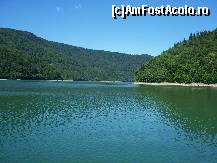 [P14] Lacul Bicaz . » foto by cronung
 - 
<span class="allrVoted glyphicon glyphicon-heart hidden" id="av20767"></span>
<a class="m-l-10 hidden" id="sv20767" onclick="voting_Foto_DelVot(,20767,3531)" role="button">șterge vot <span class="glyphicon glyphicon-remove"></span></a>
<a id="v920767" class=" c-red"  onclick="voting_Foto_SetVot(20767)" role="button"><span class="glyphicon glyphicon-heart-empty"></span> <b>LIKE</b> = Votează poza</a> <img class="hidden"  id="f20767W9" src="/imagini/loader.gif" border="0" /><span class="AjErrMes hidden" id="e20767ErM"></span>