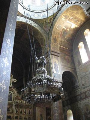 [P10] Candelabru sculptat.  » foto by tata123 🔱
 - 
<span class="allrVoted glyphicon glyphicon-heart hidden" id="av598162"></span>
<a class="m-l-10 hidden" id="sv598162" onclick="voting_Foto_DelVot(,598162,3568)" role="button">șterge vot <span class="glyphicon glyphicon-remove"></span></a>
<a id="v9598162" class=" c-red"  onclick="voting_Foto_SetVot(598162)" role="button"><span class="glyphicon glyphicon-heart-empty"></span> <b>LIKE</b> = Votează poza</a> <img class="hidden"  id="f598162W9" src="/imagini/loader.gif" border="0" /><span class="AjErrMes hidden" id="e598162ErM"></span>