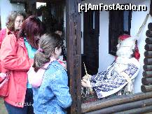 [P17] Fata mosului cea vrednica » foto by Valentina69
 - 
<span class="allrVoted glyphicon glyphicon-heart hidden" id="av44370"></span>
<a class="m-l-10 hidden" id="sv44370" onclick="voting_Foto_DelVot(,44370,3571)" role="button">șterge vot <span class="glyphicon glyphicon-remove"></span></a>
<a id="v944370" class=" c-red"  onclick="voting_Foto_SetVot(44370)" role="button"><span class="glyphicon glyphicon-heart-empty"></span> <b>LIKE</b> = Votează poza</a> <img class="hidden"  id="f44370W9" src="/imagini/loader.gif" border="0" /><span class="AjErrMes hidden" id="e44370ErM"></span>