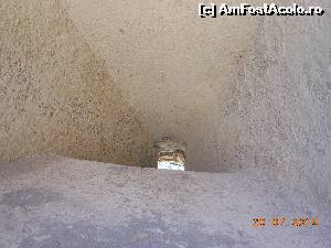 [P11] La Cetatea Râşnov - În Barbacana mare sunt multe astfel de guri de tragere.  » foto by iulianic
 - 
<span class="allrVoted glyphicon glyphicon-heart hidden" id="av540857"></span>
<a class="m-l-10 hidden" id="sv540857" onclick="voting_Foto_DelVot(,540857,3588)" role="button">șterge vot <span class="glyphicon glyphicon-remove"></span></a>
<a id="v9540857" class=" c-red"  onclick="voting_Foto_SetVot(540857)" role="button"><span class="glyphicon glyphicon-heart-empty"></span> <b>LIKE</b> = Votează poza</a> <img class="hidden"  id="f540857W9" src="/imagini/loader.gif" border="0" /><span class="AjErrMes hidden" id="e540857ErM"></span>