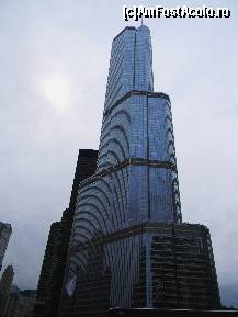 [P23] Trump Tower. Mi-ar placea sa locuiesc intr-un penthouse de aici.  » foto by MCM
 - 
<span class="allrVoted glyphicon glyphicon-heart hidden" id="av390114"></span>
<a class="m-l-10 hidden" id="sv390114" onclick="voting_Foto_DelVot(,390114,3589)" role="button">șterge vot <span class="glyphicon glyphicon-remove"></span></a>
<a id="v9390114" class=" c-red"  onclick="voting_Foto_SetVot(390114)" role="button"><span class="glyphicon glyphicon-heart-empty"></span> <b>LIKE</b> = Votează poza</a> <img class="hidden"  id="f390114W9" src="/imagini/loader.gif" border="0" /><span class="AjErrMes hidden" id="e390114ErM"></span>