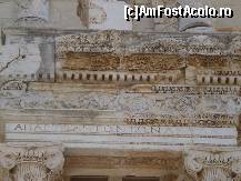 [P14] Motive sculptate in arcadele niselor Bibliotecii Celsus. » foto by lucsim
 - 
<span class="allrVoted glyphicon glyphicon-heart hidden" id="av232557"></span>
<a class="m-l-10 hidden" id="sv232557" onclick="voting_Foto_DelVot(,232557,3592)" role="button">șterge vot <span class="glyphicon glyphicon-remove"></span></a>
<a id="v9232557" class=" c-red"  onclick="voting_Foto_SetVot(232557)" role="button"><span class="glyphicon glyphicon-heart-empty"></span> <b>LIKE</b> = Votează poza</a> <img class="hidden"  id="f232557W9" src="/imagini/loader.gif" border="0" /><span class="AjErrMes hidden" id="e232557ErM"></span>