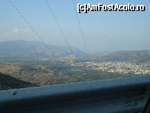 [P18] Orasul Selçuk vazut de pe drumul catre Casa Maicii Domnului. » foto by lucsim
 - 
<span class="allrVoted glyphicon glyphicon-heart hidden" id="av232561"></span>
<a class="m-l-10 hidden" id="sv232561" onclick="voting_Foto_DelVot(,232561,3592)" role="button">șterge vot <span class="glyphicon glyphicon-remove"></span></a>
<a id="v9232561" class=" c-red"  onclick="voting_Foto_SetVot(232561)" role="button"><span class="glyphicon glyphicon-heart-empty"></span> <b>LIKE</b> = Votează poza</a> <img class="hidden"  id="f232561W9" src="/imagini/loader.gif" border="0" /><span class="AjErrMes hidden" id="e232561ErM"></span>