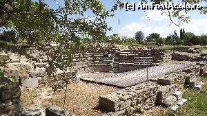 [P20] Troia - amfitreatul » foto by danoradea
 - 
<span class="allrVoted glyphicon glyphicon-heart hidden" id="av630654"></span>
<a class="m-l-10 hidden" id="sv630654" onclick="voting_Foto_DelVot(,630654,3612)" role="button">șterge vot <span class="glyphicon glyphicon-remove"></span></a>
<a id="v9630654" class=" c-red"  onclick="voting_Foto_SetVot(630654)" role="button"><span class="glyphicon glyphicon-heart-empty"></span> <b>LIKE</b> = Votează poza</a> <img class="hidden"  id="f630654W9" src="/imagini/loader.gif" border="0" /><span class="AjErrMes hidden" id="e630654ErM"></span>
