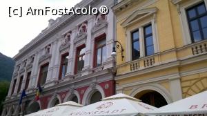 [P44] Clădirea Reduta (cea roșie).  » foto by maryka
 - 
<span class="allrVoted glyphicon glyphicon-heart hidden" id="av773653"></span>
<a class="m-l-10 hidden" id="sv773653" onclick="voting_Foto_DelVot(,773653,3615)" role="button">șterge vot <span class="glyphicon glyphicon-remove"></span></a>
<a id="v9773653" class=" c-red"  onclick="voting_Foto_SetVot(773653)" role="button"><span class="glyphicon glyphicon-heart-empty"></span> <b>LIKE</b> = Votează poza</a> <img class="hidden"  id="f773653W9" src="/imagini/loader.gif" border="0" /><span class="AjErrMes hidden" id="e773653ErM"></span>