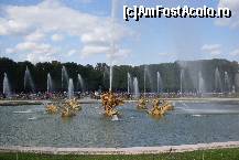 [P24] Bazinul Dragonului, cu cel mai înalt jet de apă, de 27 de metri » foto by Ovidiu istorie
 - 
<span class="allrVoted glyphicon glyphicon-heart hidden" id="av317195"></span>
<a class="m-l-10 hidden" id="sv317195" onclick="voting_Foto_DelVot(,317195,3618)" role="button">șterge vot <span class="glyphicon glyphicon-remove"></span></a>
<a id="v9317195" class=" c-red"  onclick="voting_Foto_SetVot(317195)" role="button"><span class="glyphicon glyphicon-heart-empty"></span> <b>LIKE</b> = Votează poza</a> <img class="hidden"  id="f317195W9" src="/imagini/loader.gif" border="0" /><span class="AjErrMes hidden" id="e317195ErM"></span>