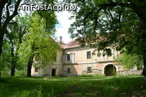 [P05] Castelul văzut din parc » foto by AZE
 - 
<span class="allrVoted glyphicon glyphicon-heart hidden" id="av963739"></span>
<a class="m-l-10 hidden" id="sv963739" onclick="voting_Foto_DelVot(,963739,3623)" role="button">șterge vot <span class="glyphicon glyphicon-remove"></span></a>
<a id="v9963739" class=" c-red"  onclick="voting_Foto_SetVot(963739)" role="button"><span class="glyphicon glyphicon-heart-empty"></span> <b>LIKE</b> = Votează poza</a> <img class="hidden"  id="f963739W9" src="/imagini/loader.gif" border="0" /><span class="AjErrMes hidden" id="e963739ErM"></span>