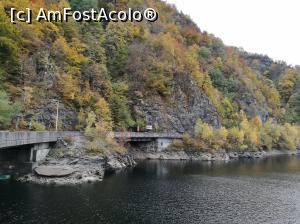 [P61] Drumul continuă pe lângă lac până la poalele Munților Apuseni » foto by crismis
 - 
<span class="allrVoted glyphicon glyphicon-heart hidden" id="av812947"></span>
<a class="m-l-10 hidden" id="sv812947" onclick="voting_Foto_DelVot(,812947,3623)" role="button">șterge vot <span class="glyphicon glyphicon-remove"></span></a>
<a id="v9812947" class=" c-red"  onclick="voting_Foto_SetVot(812947)" role="button"><span class="glyphicon glyphicon-heart-empty"></span> <b>LIKE</b> = Votează poza</a> <img class="hidden"  id="f812947W9" src="/imagini/loader.gif" border="0" /><span class="AjErrMes hidden" id="e812947ErM"></span>