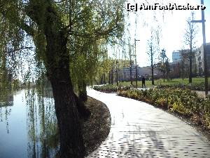 [P09] Cluj - Parcul Iulius Mall » foto by dannaa
 - 
<span class="allrVoted glyphicon glyphicon-heart hidden" id="av611681"></span>
<a class="m-l-10 hidden" id="sv611681" onclick="voting_Foto_DelVot(,611681,3623)" role="button">șterge vot <span class="glyphicon glyphicon-remove"></span></a>
<a id="v9611681" class=" c-red"  onclick="voting_Foto_SetVot(611681)" role="button"><span class="glyphicon glyphicon-heart-empty"></span> <b>LIKE</b> = Votează poza</a> <img class="hidden"  id="f611681W9" src="/imagini/loader.gif" border="0" /><span class="AjErrMes hidden" id="e611681ErM"></span>