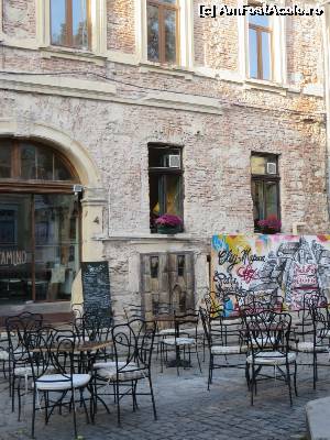 [P11] Terasa în Centrul istoric » foto by tata123 🔱
 - 
<span class="allrVoted glyphicon glyphicon-heart hidden" id="av579069"></span>
<a class="m-l-10 hidden" id="sv579069" onclick="voting_Foto_DelVot(,579069,3623)" role="button">șterge vot <span class="glyphicon glyphicon-remove"></span></a>
<a id="v9579069" class=" c-red"  onclick="voting_Foto_SetVot(579069)" role="button"><span class="glyphicon glyphicon-heart-empty"></span> <b>LIKE</b> = Votează poza</a> <img class="hidden"  id="f579069W9" src="/imagini/loader.gif" border="0" /><span class="AjErrMes hidden" id="e579069ErM"></span>