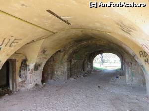 [P29] Gang acces al Porții de Nord - peisaj dezolant.  » foto by tata123 🔱
 - 
<span class="allrVoted glyphicon glyphicon-heart hidden" id="av590583"></span>
<a class="m-l-10 hidden" id="sv590583" onclick="voting_Foto_DelVot(,590583,3623)" role="button">șterge vot <span class="glyphicon glyphicon-remove"></span></a>
<a id="v9590583" class=" c-red"  onclick="voting_Foto_SetVot(590583)" role="button"><span class="glyphicon glyphicon-heart-empty"></span> <b>LIKE</b> = Votează poza</a> <img class="hidden"  id="f590583W9" src="/imagini/loader.gif" border="0" /><span class="AjErrMes hidden" id="e590583ErM"></span>