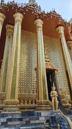 [P16] Marele Palat Regal din Bangkok și numeroasele decorațiuni realizate cu o migală uimitoare » foto by elenaadina
 - 
<span class="allrVoted glyphicon glyphicon-heart hidden" id="av1549429"></span>
<a class="m-l-10 hidden" id="sv1549429" onclick="voting_Foto_DelVot(,1549429,3625)" role="button">șterge vot <span class="glyphicon glyphicon-remove"></span></a>
<a id="v91549429" class=" c-red"  onclick="voting_Foto_SetVot(1549429)" role="button"><span class="glyphicon glyphicon-heart-empty"></span> <b>LIKE</b> = Votează poza</a> <img class="hidden"  id="f1549429W9" src="/imagini/loader.gif" border="0" /><span class="AjErrMes hidden" id="e1549429ErM"></span>