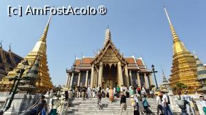 [P04] Marele Palat Regal din Bangkok » foto by elenaadina
 - 
<span class="allrVoted glyphicon glyphicon-heart hidden" id="av1549417"></span>
<a class="m-l-10 hidden" id="sv1549417" onclick="voting_Foto_DelVot(,1549417,3625)" role="button">șterge vot <span class="glyphicon glyphicon-remove"></span></a>
<a id="v91549417" class=" c-red"  onclick="voting_Foto_SetVot(1549417)" role="button"><span class="glyphicon glyphicon-heart-empty"></span> <b>LIKE</b> = Votează poza</a> <img class="hidden"  id="f1549417W9" src="/imagini/loader.gif" border="0" /><span class="AjErrMes hidden" id="e1549417ErM"></span>