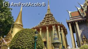 [P08] Marele Palat Regal din Bangkok » foto by elenaadina
 - 
<span class="allrVoted glyphicon glyphicon-heart hidden" id="av1549421"></span>
<a class="m-l-10 hidden" id="sv1549421" onclick="voting_Foto_DelVot(,1549421,3625)" role="button">șterge vot <span class="glyphicon glyphicon-remove"></span></a>
<a id="v91549421" class=" c-red"  onclick="voting_Foto_SetVot(1549421)" role="button"><span class="glyphicon glyphicon-heart-empty"></span> <b>LIKE</b> = Votează poza</a> <img class="hidden"  id="f1549421W9" src="/imagini/loader.gif" border="0" /><span class="AjErrMes hidden" id="e1549421ErM"></span>
