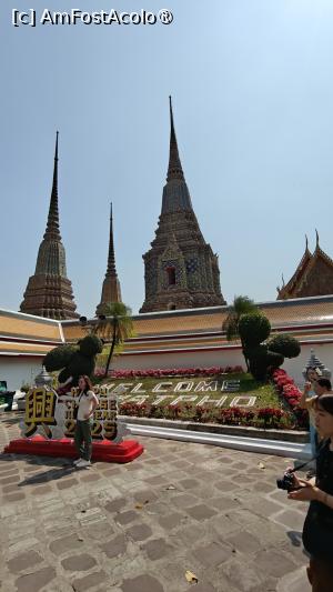[P18] Complexul  Wat Pho » foto by elenaadina
 - 
<span class="allrVoted glyphicon glyphicon-heart hidden" id="av1550054"></span>
<a class="m-l-10 hidden" id="sv1550054" onclick="voting_Foto_DelVot(,1550054,3625)" role="button">șterge vot <span class="glyphicon glyphicon-remove"></span></a>
<a id="v91550054" class=" c-red"  onclick="voting_Foto_SetVot(1550054)" role="button"><span class="glyphicon glyphicon-heart-empty"></span> <b>LIKE</b> = Votează poza</a> <img class="hidden"  id="f1550054W9" src="/imagini/loader.gif" border="0" /><span class="AjErrMes hidden" id="e1550054ErM"></span>