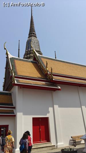 [P20] Complexul  Wat Pho » foto by elenaadina
 - 
<span class="allrVoted glyphicon glyphicon-heart hidden" id="av1550056"></span>
<a class="m-l-10 hidden" id="sv1550056" onclick="voting_Foto_DelVot(,1550056,3625)" role="button">șterge vot <span class="glyphicon glyphicon-remove"></span></a>
<a id="v91550056" class=" c-red"  onclick="voting_Foto_SetVot(1550056)" role="button"><span class="glyphicon glyphicon-heart-empty"></span> <b>LIKE</b> = Votează poza</a> <img class="hidden"  id="f1550056W9" src="/imagini/loader.gif" border="0" /><span class="AjErrMes hidden" id="e1550056ErM"></span>