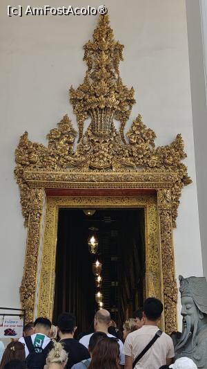[P04] Phra Vihara of the Reclining Buddha (Templul lui Buddha Culcat) - intrare » foto by elenaadina
 - 
<span class="allrVoted glyphicon glyphicon-heart hidden" id="av1550040"></span>
<a class="m-l-10 hidden" id="sv1550040" onclick="voting_Foto_DelVot(,1550040,3625)" role="button">șterge vot <span class="glyphicon glyphicon-remove"></span></a>
<a id="v91550040" class=" c-red"  onclick="voting_Foto_SetVot(1550040)" role="button"><span class="glyphicon glyphicon-heart-empty"></span> <b>LIKE</b> = Votează poza</a> <img class="hidden"  id="f1550040W9" src="/imagini/loader.gif" border="0" /><span class="AjErrMes hidden" id="e1550040ErM"></span>