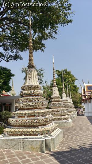 [P48] Complexul  Wat Pho » foto by elenaadina
 - 
<span class="allrVoted glyphicon glyphicon-heart hidden" id="av1550084"></span>
<a class="m-l-10 hidden" id="sv1550084" onclick="voting_Foto_DelVot(,1550084,3625)" role="button">șterge vot <span class="glyphicon glyphicon-remove"></span></a>
<a id="v91550084" class=" c-red"  onclick="voting_Foto_SetVot(1550084)" role="button"><span class="glyphicon glyphicon-heart-empty"></span> <b>LIKE</b> = Votează poza</a> <img class="hidden"  id="f1550084W9" src="/imagini/loader.gif" border="0" /><span class="AjErrMes hidden" id="e1550084ErM"></span>