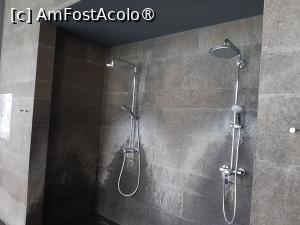 [P37] Dușurile de la Spa » foto by roxxie
 - 
<span class="allrVoted glyphicon glyphicon-heart hidden" id="av1531851"></span>
<a class="m-l-10 hidden" id="sv1531851" onclick="voting_Foto_DelVot(,1531851,3635)" role="button">șterge vot <span class="glyphicon glyphicon-remove"></span></a>
<a id="v91531851" class=" c-red"  onclick="voting_Foto_SetVot(1531851)" role="button"><span class="glyphicon glyphicon-heart-empty"></span> <b>LIKE</b> = Votează poza</a> <img class="hidden"  id="f1531851W9" src="/imagini/loader.gif" border="0" /><span class="AjErrMes hidden" id="e1531851ErM"></span>