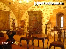 [P13] Mobilier din muzeul castelului » foto by Costi
 - 
<span class="allrVoted glyphicon glyphicon-heart hidden" id="av23467"></span>
<a class="m-l-10 hidden" id="sv23467" onclick="voting_Foto_DelVot(,23467,3653)" role="button">șterge vot <span class="glyphicon glyphicon-remove"></span></a>
<a id="v923467" class=" c-red"  onclick="voting_Foto_SetVot(23467)" role="button"><span class="glyphicon glyphicon-heart-empty"></span> <b>LIKE</b> = Votează poza</a> <img class="hidden"  id="f23467W9" src="/imagini/loader.gif" border="0" /><span class="AjErrMes hidden" id="e23467ErM"></span>