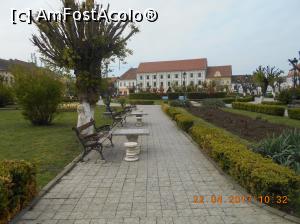 [P14] Mediaş- parcul, în plan indepărtat este Casa Piariştilor » foto by ANILU
 - 
<span class="allrVoted glyphicon glyphicon-heart hidden" id="av849399"></span>
<a class="m-l-10 hidden" id="sv849399" onclick="voting_Foto_DelVot(,849399,3668)" role="button">șterge vot <span class="glyphicon glyphicon-remove"></span></a>
<a id="v9849399" class=" c-red"  onclick="voting_Foto_SetVot(849399)" role="button"><span class="glyphicon glyphicon-heart-empty"></span> <b>LIKE</b> = Votează poza</a> <img class="hidden"  id="f849399W9" src="/imagini/loader.gif" border="0" /><span class="AjErrMes hidden" id="e849399ErM"></span>