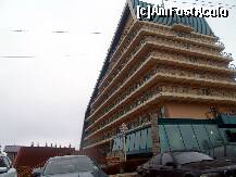 [P24] Hotel Belvedere, unul dintre hotelurile cu parcarea plina. » foto by pepsi70ro
 - 
<span class="allrVoted glyphicon glyphicon-heart hidden" id="av195854"></span>
<a class="m-l-10 hidden" id="sv195854" onclick="voting_Foto_DelVot(,195854,3678)" role="button">șterge vot <span class="glyphicon glyphicon-remove"></span></a>
<a id="v9195854" class=" c-red"  onclick="voting_Foto_SetVot(195854)" role="button"><span class="glyphicon glyphicon-heart-empty"></span> <b>LIKE</b> = Votează poza</a> <img class="hidden"  id="f195854W9" src="/imagini/loader.gif" border="0" /><span class="AjErrMes hidden" id="e195854ErM"></span>