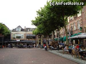 [P24] Scuarul PLantage unde am asteptat comanda cu ceapa... alaturi de ministul bunic » foto by mireille
 - 
<span class="allrVoted glyphicon glyphicon-heart hidden" id="av422896"></span>
<a class="m-l-10 hidden" id="sv422896" onclick="voting_Foto_DelVot(,422896,3710)" role="button">șterge vot <span class="glyphicon glyphicon-remove"></span></a>
<a id="v9422896" class=" c-red"  onclick="voting_Foto_SetVot(422896)" role="button"><span class="glyphicon glyphicon-heart-empty"></span> <b>LIKE</b> = Votează poza</a> <img class="hidden"  id="f422896W9" src="/imagini/loader.gif" border="0" /><span class="AjErrMes hidden" id="e422896ErM"></span>