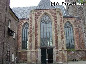 [P05] Biserica BUITENKERK, sau biserica Maicii Domnului, unde am fost intampinata de preot » foto by mireille
 - 
<span class="allrVoted glyphicon glyphicon-heart hidden" id="av422877"></span>
<a class="m-l-10 hidden" id="sv422877" onclick="voting_Foto_DelVot(,422877,3710)" role="button">șterge vot <span class="glyphicon glyphicon-remove"></span></a>
<a id="v9422877" class=" c-red"  onclick="voting_Foto_SetVot(422877)" role="button"><span class="glyphicon glyphicon-heart-empty"></span> <b>LIKE</b> = Votează poza</a> <img class="hidden"  id="f422877W9" src="/imagini/loader.gif" border="0" /><span class="AjErrMes hidden" id="e422877ErM"></span>