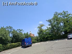 [P40] Popas la un punct belvedere pentru a admira de la distanță Santuario della Madonna di San Luca » foto by Carmen Ion
 - 
<span class="allrVoted glyphicon glyphicon-heart hidden" id="av1539028"></span>
<a class="m-l-10 hidden" id="sv1539028" onclick="voting_Foto_DelVot(,1539028,3721)" role="button">șterge vot <span class="glyphicon glyphicon-remove"></span></a>
<a id="v91539028" class=" c-red"  onclick="voting_Foto_SetVot(1539028)" role="button"><span class="glyphicon glyphicon-heart-empty"></span> <b>LIKE</b> = Votează poza</a> <img class="hidden"  id="f1539028W9" src="/imagini/loader.gif" border="0" /><span class="AjErrMes hidden" id="e1539028ErM"></span>