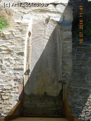 [P06] o inscriptie pe zidurile fortificatiei » foto by zlatna
 - 
<span class="allrVoted glyphicon glyphicon-heart hidden" id="av767044"></span>
<a class="m-l-10 hidden" id="sv767044" onclick="voting_Foto_DelVot(,767044,3750)" role="button">șterge vot <span class="glyphicon glyphicon-remove"></span></a>
<a id="v9767044" class=" c-red"  onclick="voting_Foto_SetVot(767044)" role="button"><span class="glyphicon glyphicon-heart-empty"></span> <b>LIKE</b> = Votează poza</a> <img class="hidden"  id="f767044W9" src="/imagini/loader.gif" border="0" /><span class="AjErrMes hidden" id="e767044ErM"></span>
