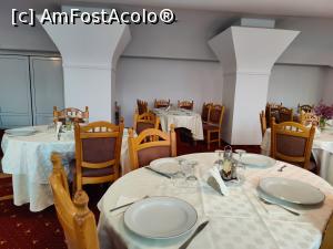 [P38] Hotel Iadolina - Stâna de Vale - sala restaurantului. » foto by creivean
 - 
<span class="allrVoted glyphicon glyphicon-heart hidden" id="av1306778"></span>
<a class="m-l-10 hidden" id="sv1306778" onclick="voting_Foto_DelVot(,1306778,3764)" role="button">șterge vot <span class="glyphicon glyphicon-remove"></span></a>
<a id="v91306778" class=" c-red"  onclick="voting_Foto_SetVot(1306778)" role="button"><span class="glyphicon glyphicon-heart-empty"></span> <b>LIKE</b> = Votează poza</a> <img class="hidden"  id="f1306778W9" src="/imagini/loader.gif" border="0" /><span class="AjErrMes hidden" id="e1306778ErM"></span>