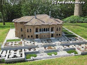 [P14] Romania noastra in Mini-Europe » foto by alb1573
 - 
<span class="allrVoted glyphicon glyphicon-heart hidden" id="av651417"></span>
<a class="m-l-10 hidden" id="sv651417" onclick="voting_Foto_DelVot(,651417,3768)" role="button">șterge vot <span class="glyphicon glyphicon-remove"></span></a>
<a id="v9651417" class=" c-red"  onclick="voting_Foto_SetVot(651417)" role="button"><span class="glyphicon glyphicon-heart-empty"></span> <b>LIKE</b> = Votează poza</a> <img class="hidden"  id="f651417W9" src="/imagini/loader.gif" border="0" /><span class="AjErrMes hidden" id="e651417ErM"></span>